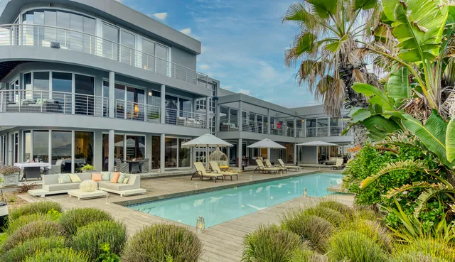 The Property — the beachfront exterior of Atlantic Palms in Sunset Beach, Cape Town (2)