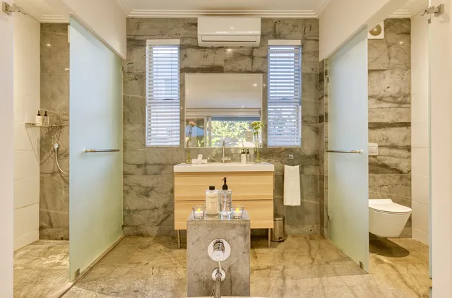 Sand Dollar 1 guest room at Atlantic Palms, Sunset Beach Cape Town — view 4