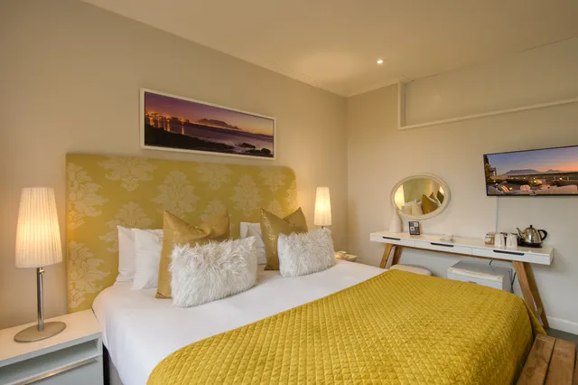 Seashell 2 guest room at Atlantic Palms, Sunset Beach Cape Town — view 2